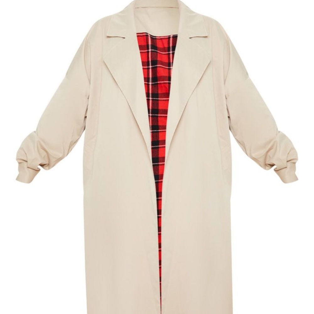 Contrast Panel Trench